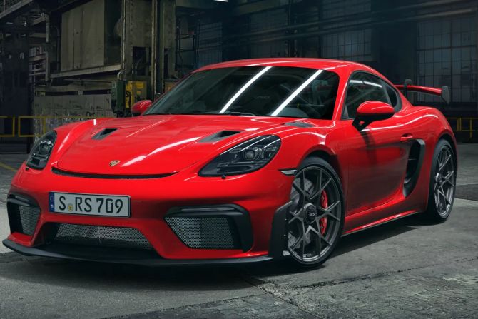 Porsche 718 Cayman GT4 RS