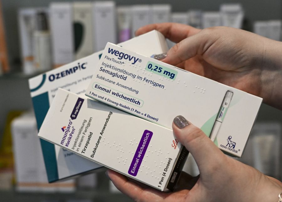 Das Unternehmen Eli Lilly aus den USA nutzt den Wirkstoff Tirzepatid.
