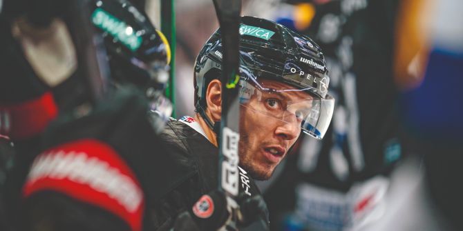 Julien Sprunger SLAPSHOT