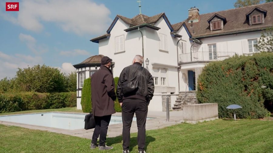 Beni und René schauen sich in Zofingen AG eine Villa an.