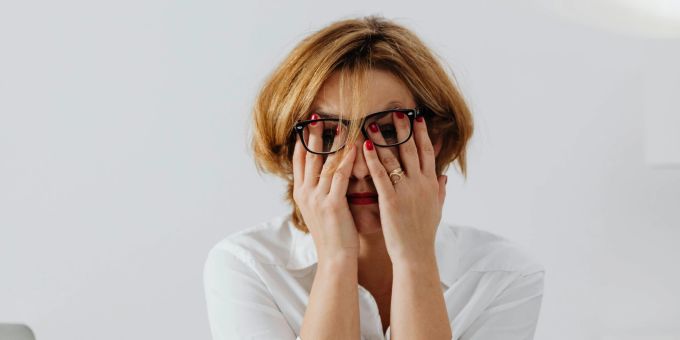 Verschleiern Unternehmen mit «Anschlusslösungen» Massenentlassungen? Jobverlust Anschlusslösung