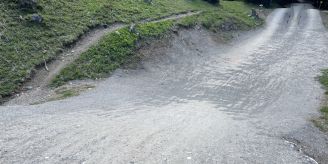 Lenzerheide GR - Biker (35) wird bei Selbstunfall schwer verletzt