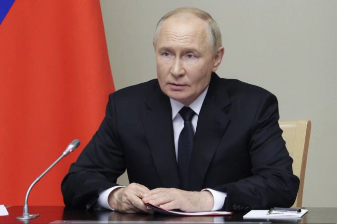 Wladimir Putin steht nach dem ukrainischen Einmarsch auf russisches Gebiet im Ukraine-Krieg unter Druck. Wladimir Putin