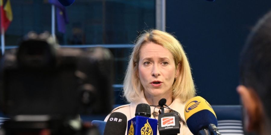 Kaja Kallas, die Hohe Vertreterin der Europäischen Union (EU) für Außen- und Sicherheitspolitik, sowie Vizepräsidentin der Europäischen Kommission, spricht bei einem EU-Außenminis...