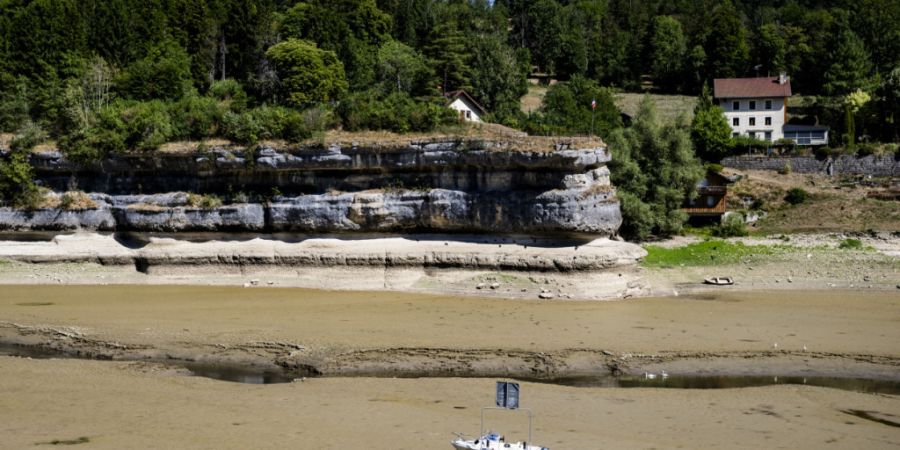 Der Lac des Brenets im Tal des Doubs war im August vollkommen ausgetrocknet. (Archivbild)