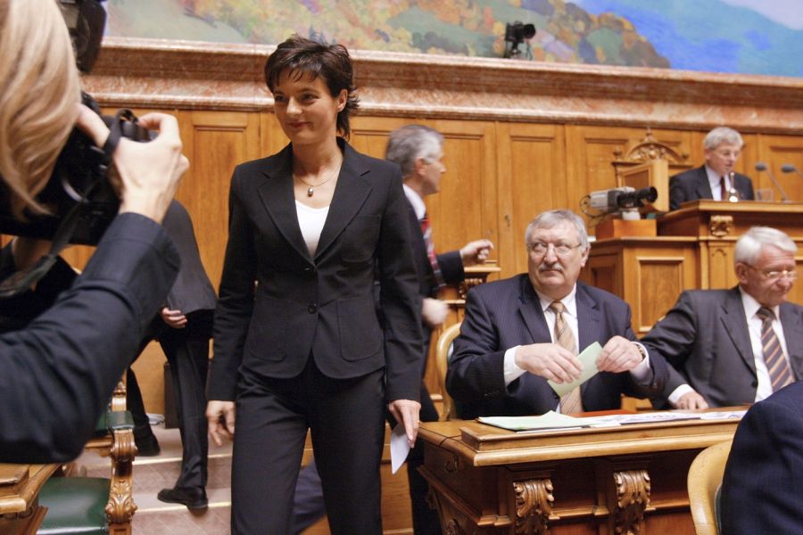 Ruth Metzler-Arnold (CVP) war 1999 bis 2003 im Bundesrat. Im Bild: Metzler bei ihrer Abwahl 2003.