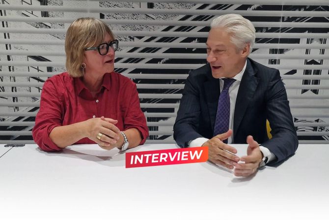 Humorvoll zueinander, ernst in der Sache: Sofia Karakostas (SP) und Roger Bartholdi (SVP) im Interview-Duell. - SB