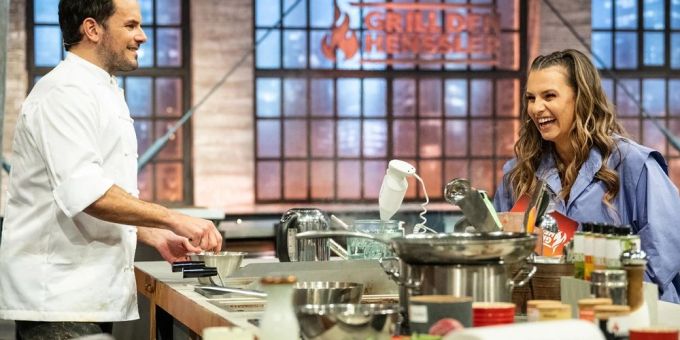 «Grill den Henssler»: Steffen Henssler und Laura Wontorra haben in den neuen Folgen wieder viel zu lachen. «Grill den Henssler»: Steffen Henssler und Laura Wontorra haben in den neuen Folgen wieder viel zu lachen.