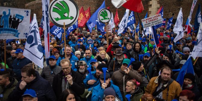 Protest in Prague amid proposal to raise retirement age to 68