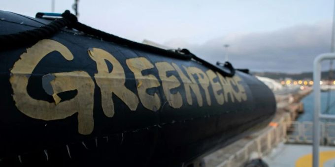 Greenpeace wurde zu einer neunstelligen Schadenersatz-Zahlung verurteilt. greenpeace