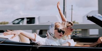 Länge, Neigung, Höhe - So stellen Sie Ihren Autositz optimal ein