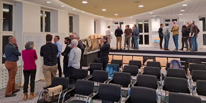 Foto zur Sitzung der Begleitgruppe im Landratssaal Sitzung der Begleitgruppe