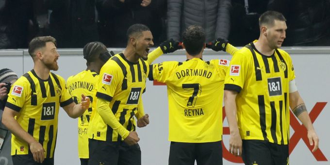 Jubel bei den Dortmundern nach dem Treffer von Giovanni Reyna gegen Mainz. Bundesliga