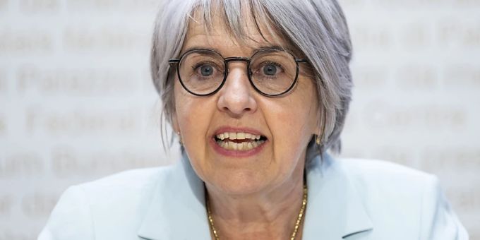Bundesrätin Elisabeth Baume-Schneider vertritt die Schweiz am Donnerstag in Stockholm zum ersten Mal an einem Treffen der EU-Innenminister. (Archiv) Bundesrätin Elisabeth Baume-Schneider vertritt die Schweiz am Donnerstag in Stockholm zum ersten Mal an einem Treffen der EU-Innenminister. (Archiv)