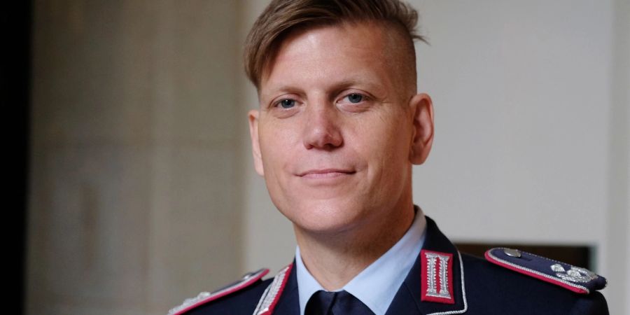 Kommandeurin der Bundeswehr Anastasia Biefang kämpft vor dem Bundesverfassungsgericht für das Recht auf sexuelle Selbstbestimmung.