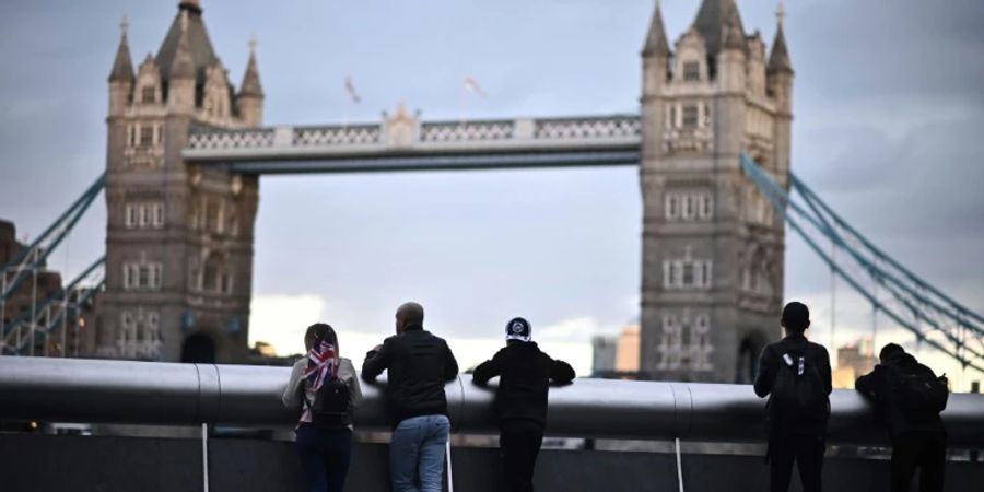 Blick auf Tower Bridge in London