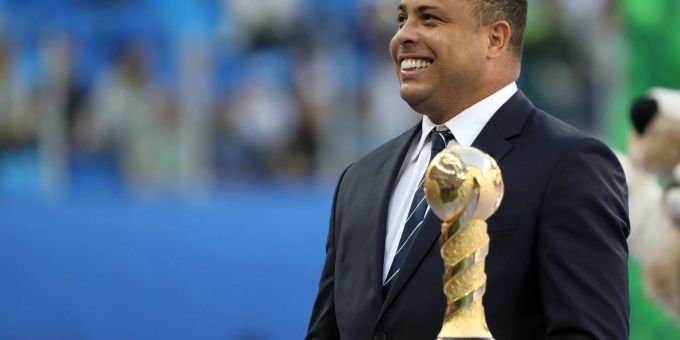 Stieg mit Cruzeiro auf: Ronaldo. Stieg mit Cruzeiro auf: Ronaldo.