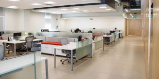 Fachkräfte - Mangel im Engineering: Vor- oder Nachteil für Einsteiger? Fachkräfte - Mangel im Engineering: Vor- oder Nachteil für Einsteiger?