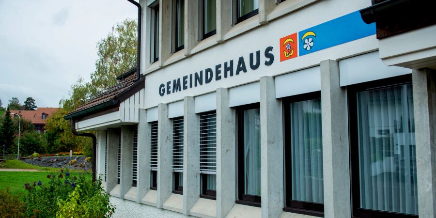 Das Gemeindehaus in Neerach. - Bezirk Dielsdorf