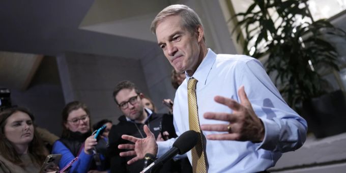 Nach drei verlorenen Wahlgängen für den mächtigen Chefposten im US-Kongress ist der Republikaner Jim Jordan aus dem Rennen. jim jordan
