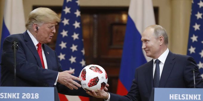 Donald Trump traf in seiner Zeit als US-Präsident den russischen Machthaber Wladimir Putin mehrmals. Donald Trump