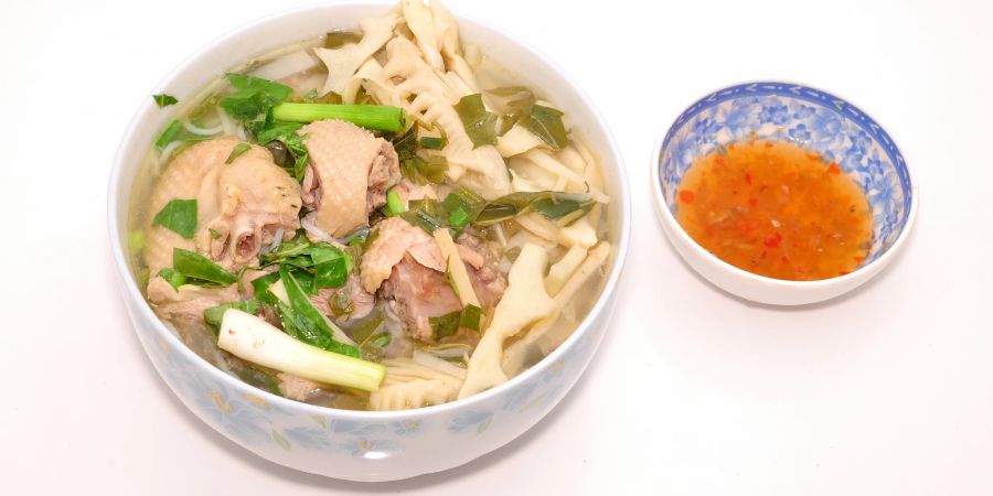 Bun Mang, eine vietnamesische Suppe.