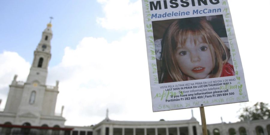 ARCHIV - Ein Bild des vermissten britischen Mädchens Madeleine McCann. Foto: Steven Governo/AP/dpa