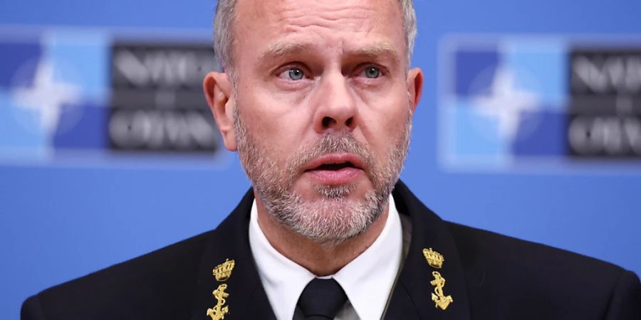 Der Vorsitzende des Nato-Militärausschusses, Admiral Rob Bauer, stattet der Schweiz am Montag und Dienstag einen offiziellen Besuch ab. (Archivbild)