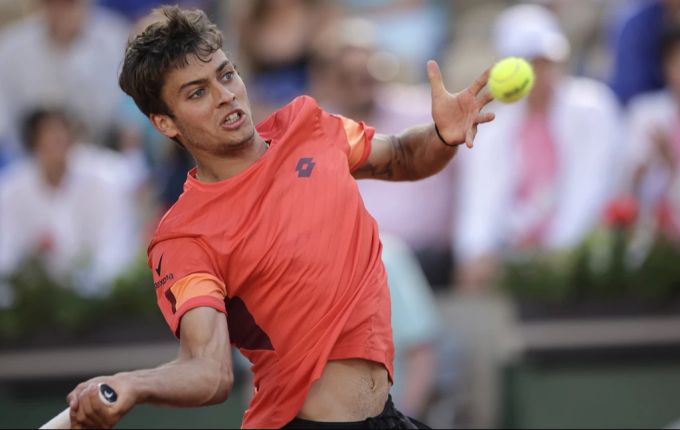 Flavio Cobolli tritt an den NextGen-Finals an. Flavio Cobolli