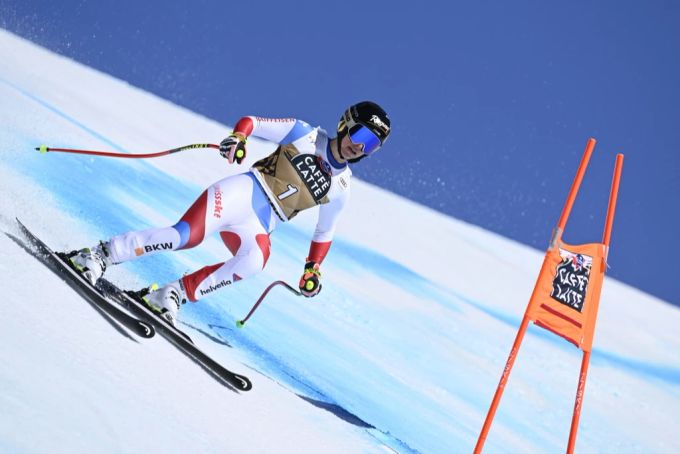 Lara Gut-Behrami scheidet in Crans-Montana mit Startnummer Eins aus. Lara Gut-Behrami