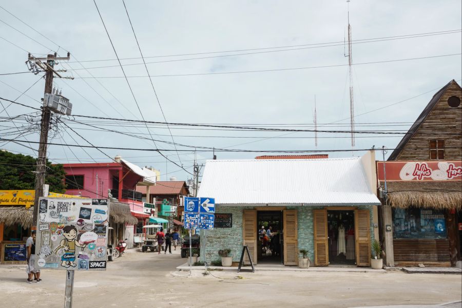 Ort Strasse Tiendas Kabel