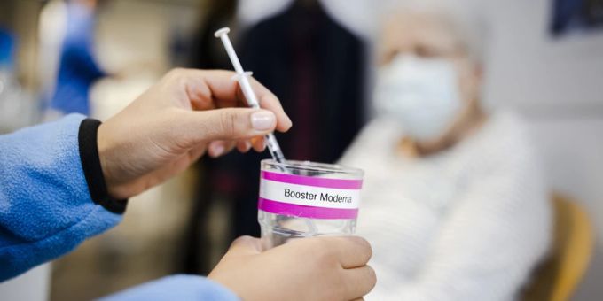 Um den Betrieb für die Booster-Kampagne zu optimieren, führten Gesundheitsökonomen der ZHAW eine Studie durch. coronavirus