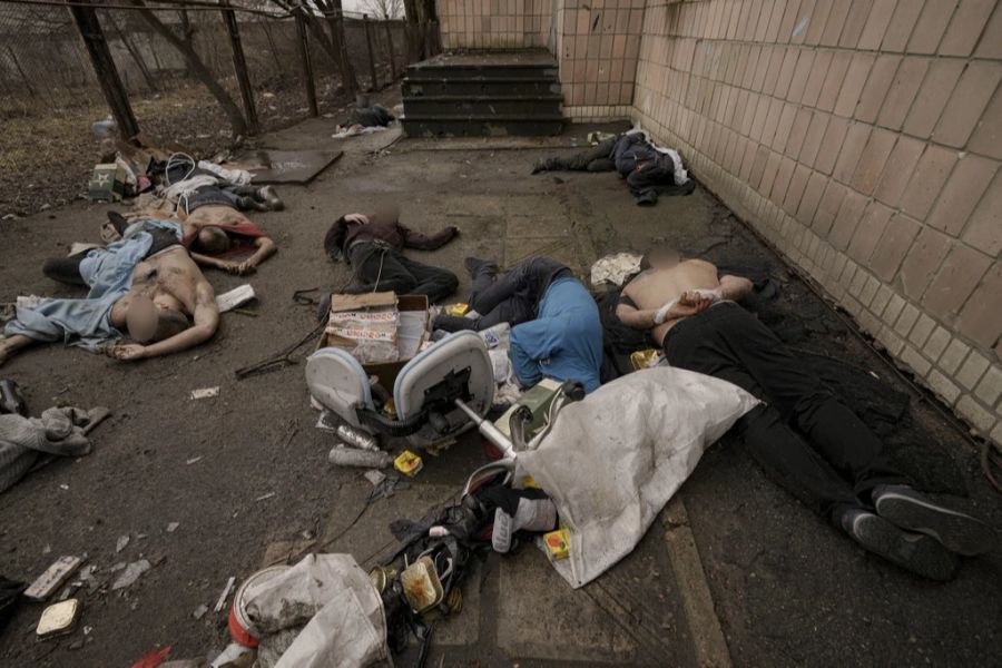 Zahlreiche tote Zivilisten wurden in der befreiten ukrainischen Stadt Butscha entdeckt.