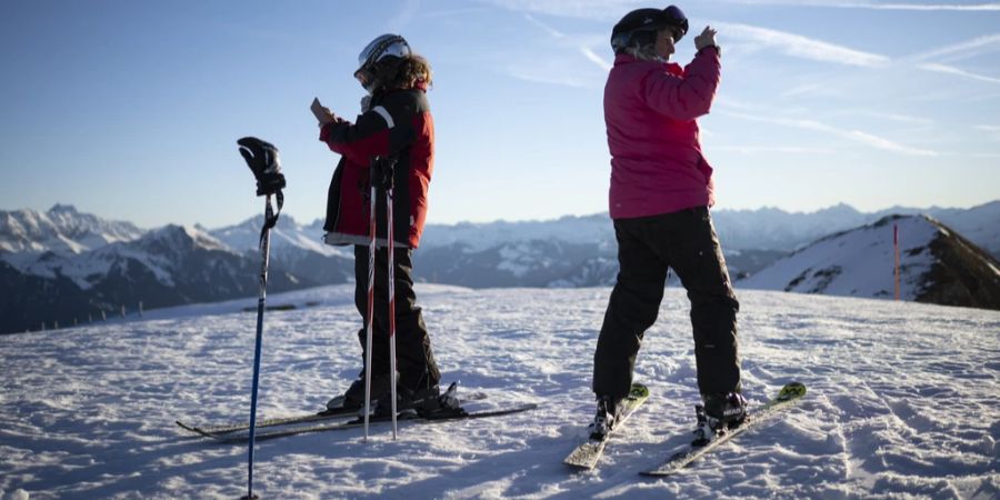 Skigebiete Touristen Coronavirus Testpflicht