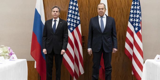 Die Aussenminister Antony Blinken (l.) und Sergej Lawrow (r.) beim Treffen in Genf am 21. Januar 2022. Switzerland United States Russia Ukraine