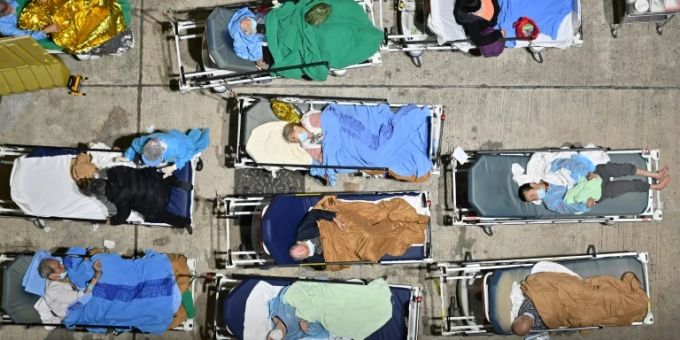 Krankenhäuser in Not - Hongkong holt chinesische Ärzte zur Hilfe
