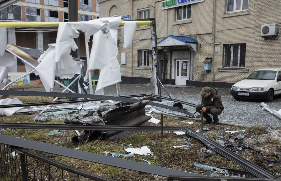 Trümmer nach einer Explosion in Kiew, Ukraine, 24. Februar 2022.