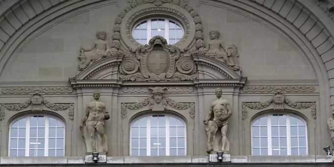 Die Schweizerische Nationalbank (SNB) hat eine weitere Phase des Projekts «Helvetia» abgeschlossen. Die zweite Testphase mit digitalem Zentralbankgeld sollte klären, ob ein solches System mit den bestehenden Kernbankensystemen der Finanzinstitute vereinbar ist. (Archivbild) Die Schweizerische Nationalbank (SNB) hat eine weitere Phase des Projekts «Helvetia» abgeschlossen. Die zweite Testphase mit digitalem Zentralbankgeld sollte klären, ob ein solches System mit den bestehenden Kernbankensystemen der Finanzinstitute vereinbar ist. (Archivbild)