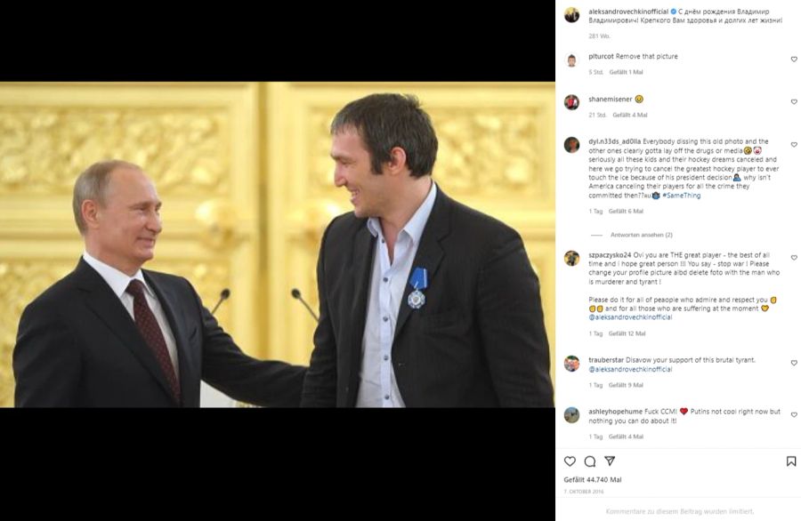 Auch auf Instagram posiert der Eishockey-Profi mit Putin.