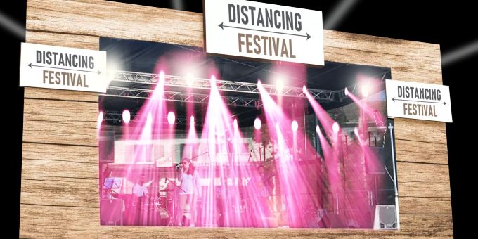 Band auf der Bühne des Distancing Festivals Bühne Distancing Festival