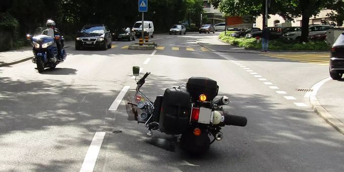 Verkehrsunfall in Glarus.