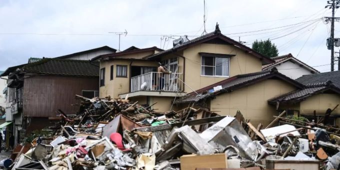 Kumamoto - Tausende Menschen in Japan wegen Unwettern von Aussenwelt abgeschnitten