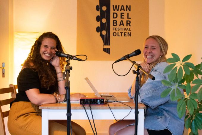 Der Podcast «Pferde Cordon Bleu Hawaii» erscheint einmal wöchentlich.