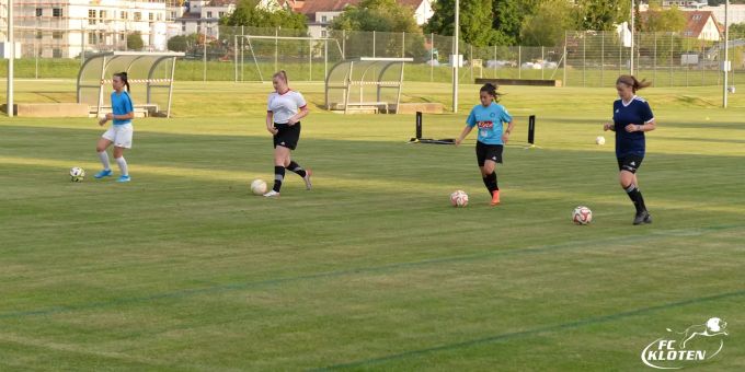 Der FC Kloten hat den Trainingsbetrieb wieder aufgenommen. FC Kloten