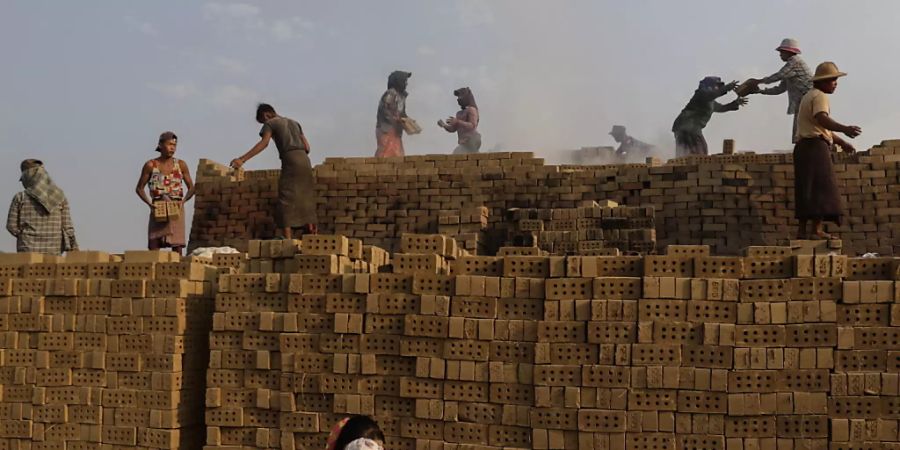 Die Uno-Entwicklungsagentur UNDP fordert ein Grundeinkommen für die ärmsten Länder, um die Coronakrise bewältigen zu können. (Archivbild)