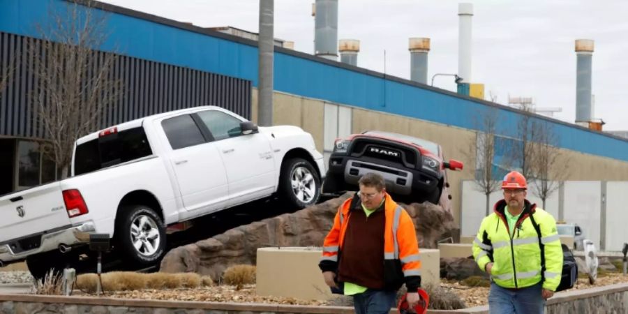 US-Autofabriken öffnen wieder