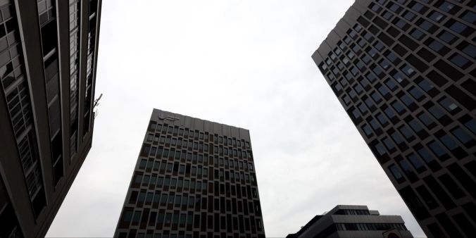 Universität Zürich, Schlieren