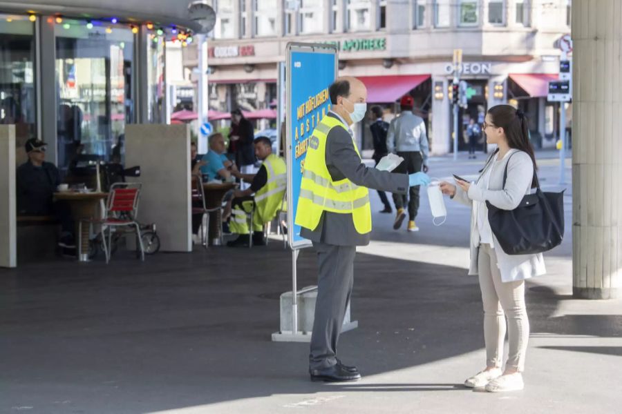 Schutzmaske ÖV Coronavirus